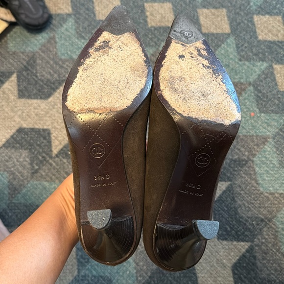 Authentic Chanel Pointy heels - Picture 7 of 10